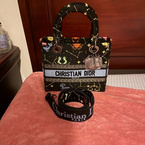 Christian Dior Canvas Pixel Zodiac Embroidered Medium Lady D-Lite Nero - Picture 1 of 16